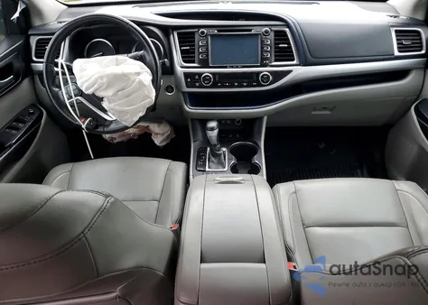 2018 Toyota Highlander Xle from USA, damaged, VIN 5TDJZRFH8JS896767